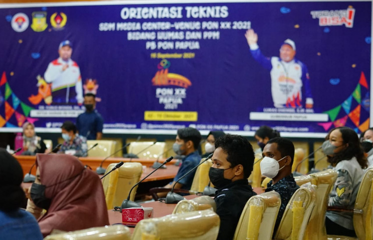 Humas PB PON Papua Gelar Orientasi Bagi SDM Media Center